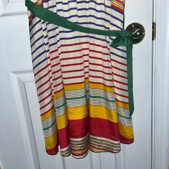 Pim + Larkin Round Neck Striped Midi Silky Dress w Kelly Green Sash - Picture 6 of 7